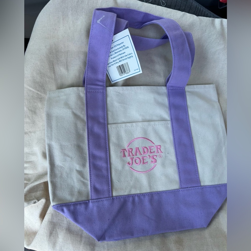 New Pastel Trader Joe’s tote bags